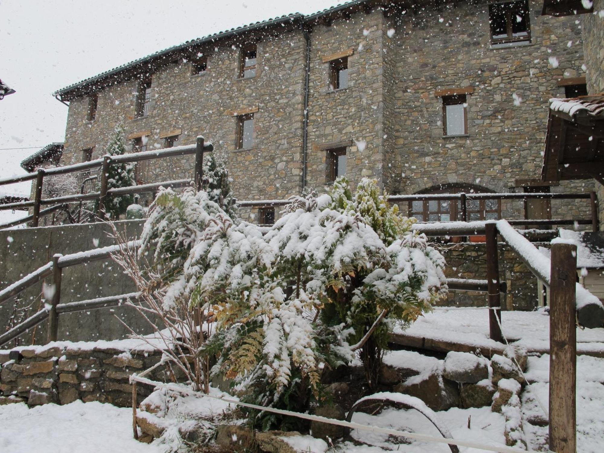 Els Torrents Hotell Bellver De Cerdanya Exteriör bild